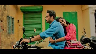 Minnunnunde Mullapole Official Video Song LYRICS HD I Tharangam I Tovino Thomas I Santhy [upl. by Pattani]