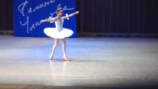 Gamzatti variation from quotLa Bayaderequot 14 years old Russian ballerina [upl. by Greenquist757]