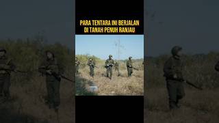 PARA TENTARA INI PANIK MENGINJAK RANJAU alurceritaflim film [upl. by Darrej]