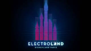 Electroland  8 JUILLET 2017  DISNEYLAND PARIS [upl. by Judsen283]