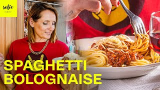 Spaghetti Bolognaise  Sofie Dumont [upl. by Dhumma]