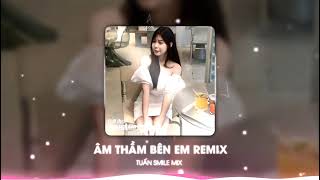 Bên Em  Sơn Tùng MTP Tuấn Smile x Thanh Luan Mix  Khi Bên Anh Em Thấy Điều Chi Remix [upl. by Rayburn]