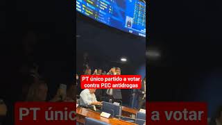 Placar da votação da PEC contra as drogas [upl. by Madaih]