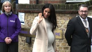 Lo stile premamam di Meghan duchessa del Sussex [upl. by Ule]