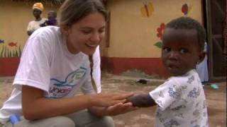 Giovani volontari in Ghana con UNICEF e MTV [upl. by Joris537]