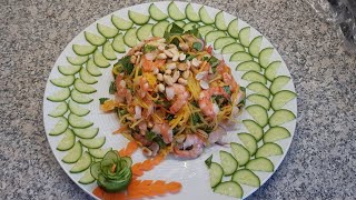 Salade mangue vietnamienne crevettes et viande Gỏi xoài tôm thịt Vietnamese Green Mango Salad [upl. by Mae]