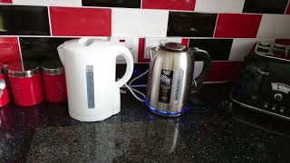 Russell Hobbs Buckingham kettle vs Morrison Brand kettle [upl. by Notpmah]