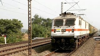 Howrah yesvantpur Duronto express at high speed [upl. by Pietro]