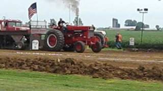 IH 966 Tractor Pull [upl. by Jadwiga]