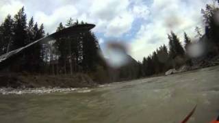 Eine erste Wildwasserkajaktour auf der Salzach [upl. by Fulvi]