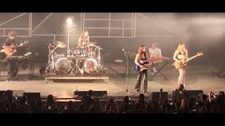 Haim  The Steps Live in Las Vegas 42422 [upl. by Oiramel422]