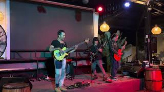 Sultan of swings by dire straits Cover sultanofswing direstraits [upl. by Deva]