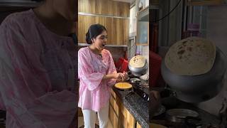 Bina tandoor se banayi tandoori roti minivlog youtubeshorts [upl. by Chaves]