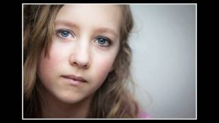 Shallow DOF portraits tutorial using continuous lighting [upl. by Josh]