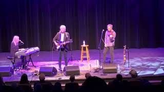 Rodney Crowell singing his original song  Making memories of us [upl. by Rekrap]