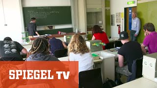 Das süchtige Klassenzimmer Deutschlands einzige Schule für Drogenabhängige  SPIEGEL TV [upl. by Ivory]