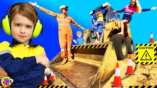 🚧Construction Trucks for BLiPPi Kids🚧  Skid Steer  min min playtime [upl. by Ylebmik]