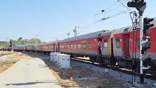 12245 howrah smvt duronto express [upl. by Erinn]