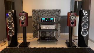 Sonus Faber Sonetto 5  McIntosh MA5300 [upl. by Oterol260]