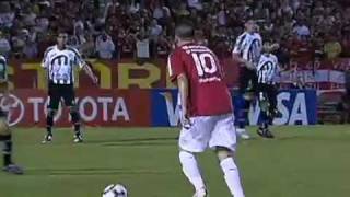 INTER 2x0 Banfield Libertadores 2010 OitavasdeFinal [upl. by Garreth]