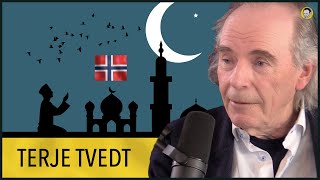 Terje Tvedt  Islam Muslimhat i Norge Abid Raja Islamfobi Menneskerettighetene Sharia [upl. by Powers269]