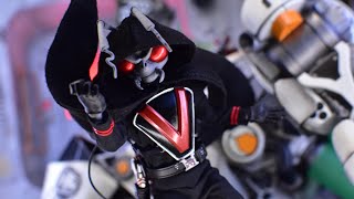 Mezco One12 Collective Void Wars Gomez RedEye Knight Edition [upl. by Hewet]