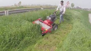 Trinciasarmenti Meccanica Benassi TR900 Hydro Flail Mowers [upl. by Allys]