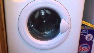 Indesit Evoloution W161 Washing Machine  Delicate Spin Cycle [upl. by Glyn]