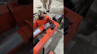 Remove the bearing on the rotor It is so rusty Scrap Station Hydraulic Puller Remove Bearing [upl. by Atterg]