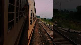 Pardesh Jake Pradeshiya Bhool na hmeviralvideo trainvideo travel roadtripsongs railwayworld [upl. by Ak]