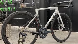 Specialized Tarmac SL7 Expert arrivé chez Veloworld [upl. by Harty85]