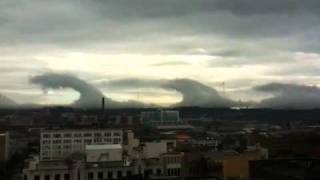 KelvinHelmholtz Wave Clouds Over Birmingham [upl. by Leong]