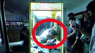 I GOT TRAPPED IN A CLAW MACHINE  Simranjeet Patwalia [upl. by Kcirted622]