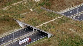 Nederland van boven  quotOnderwegquot [upl. by Ellak]