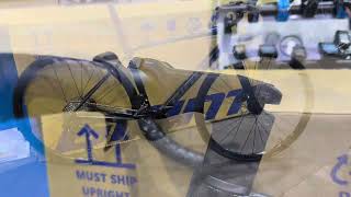 2025 GIANT TCR ADVANCED 1KOM UNBOXING [upl. by Clyve999]