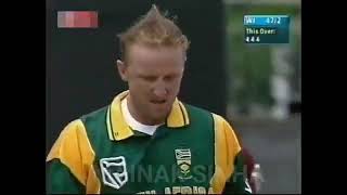 Brian Lara vs Allan Donald  Brian Lara brilliant knock  Allan Donald Excellent bowling [upl. by Gerger927]