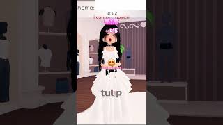 DTI BUT I CANT SEE THE THEME GONE WRONKG  roblox dresstoimpress royalehighdti [upl. by Macleod]