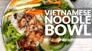 Vietnamese Noodle Bowl with Chicken [upl. by Herstein]