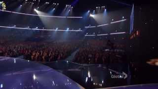 Zac Efron Michael Jordan and Miles Teller presenting at the PCA 2014 HD [upl. by Arahd]