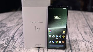 Sony Xperia 1 V  Unboxing and First Impressions [upl. by Rebe640]