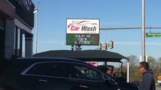 Watchfire sign at Vic’s Express Car Wash Bollingbrook Il [upl. by Auberbach]