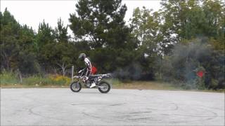 DRIFTING Supermoto DRZ 400 NO HANDED Burnout Dance Session [upl. by Repmek673]