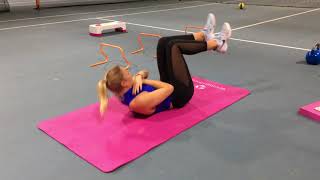 Fitnesstraining mit Carina Witthöft Crunches [upl. by Ritch]