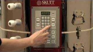 Skutt KilnMaster Contoller Menu Feautures  Check Amperage [upl. by Alilahk]