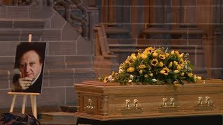 Sir Ken Dodd’s funeral Fans and celebrities say goodbye to comedy legend  ITV News [upl. by Ayote]