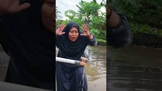 LUPA MATIIN KERAN AIR JADI BANJIR [upl. by Yllier]