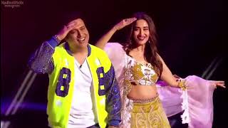 Madhuri Dixit and govinda dance video 🥰😍😍 [upl. by Anasus]