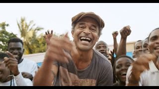 Yannick Noah  La vie cest maintenant Clip officiel [upl. by Ploch612]