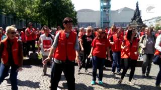 Webreport Flashmob der Erzieher auf dem Mannheimer Paradeplatz  Radio Regenbogen [upl. by Keener277]