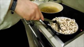 Kochen mit Kai Folge 7 quotJägerschnitzelquot [upl. by Inanuah910]